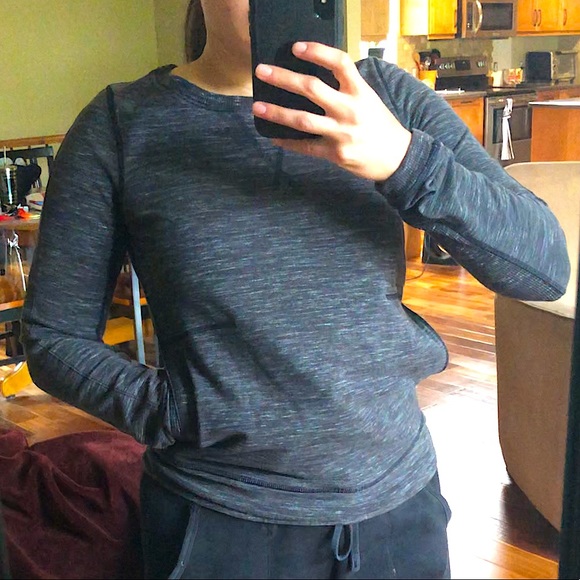 Lululemon sz 4 Space Dye Pullover Heather Gray - Picture 2 of 5